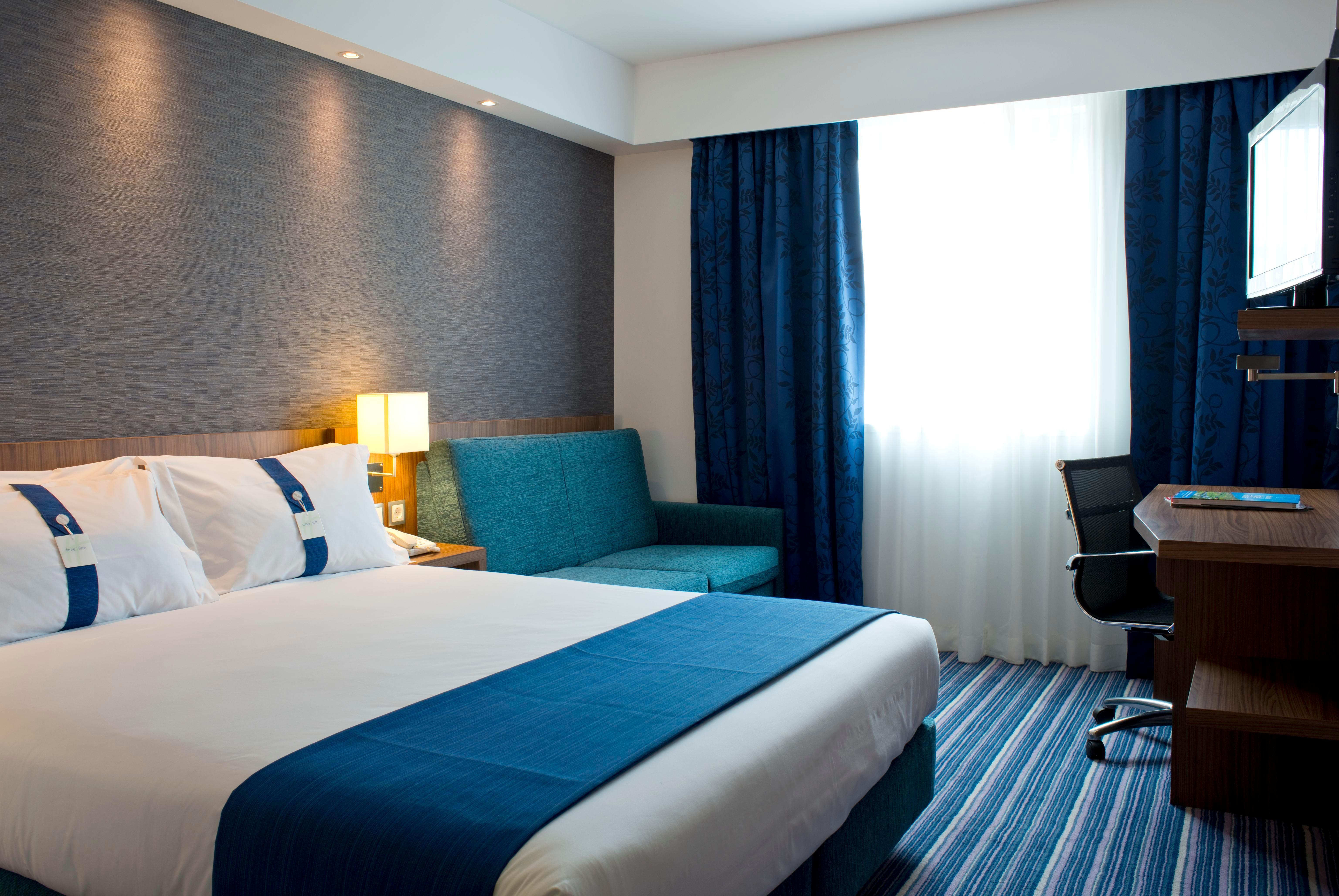 Holiday Inn Express London - Vauxhall Nine Elms Extérieur photo