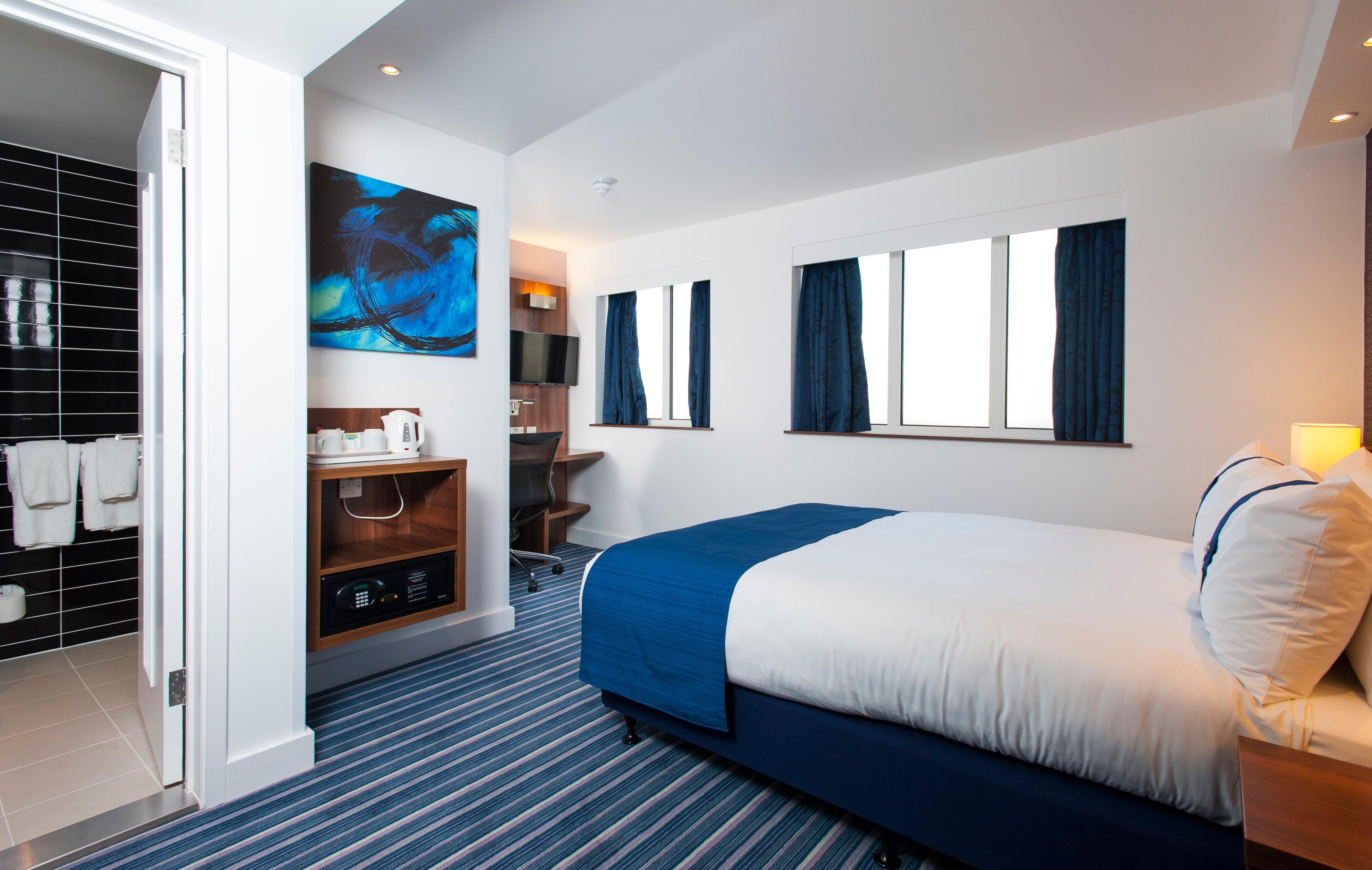 Holiday Inn Express London - Vauxhall Nine Elms Extérieur photo