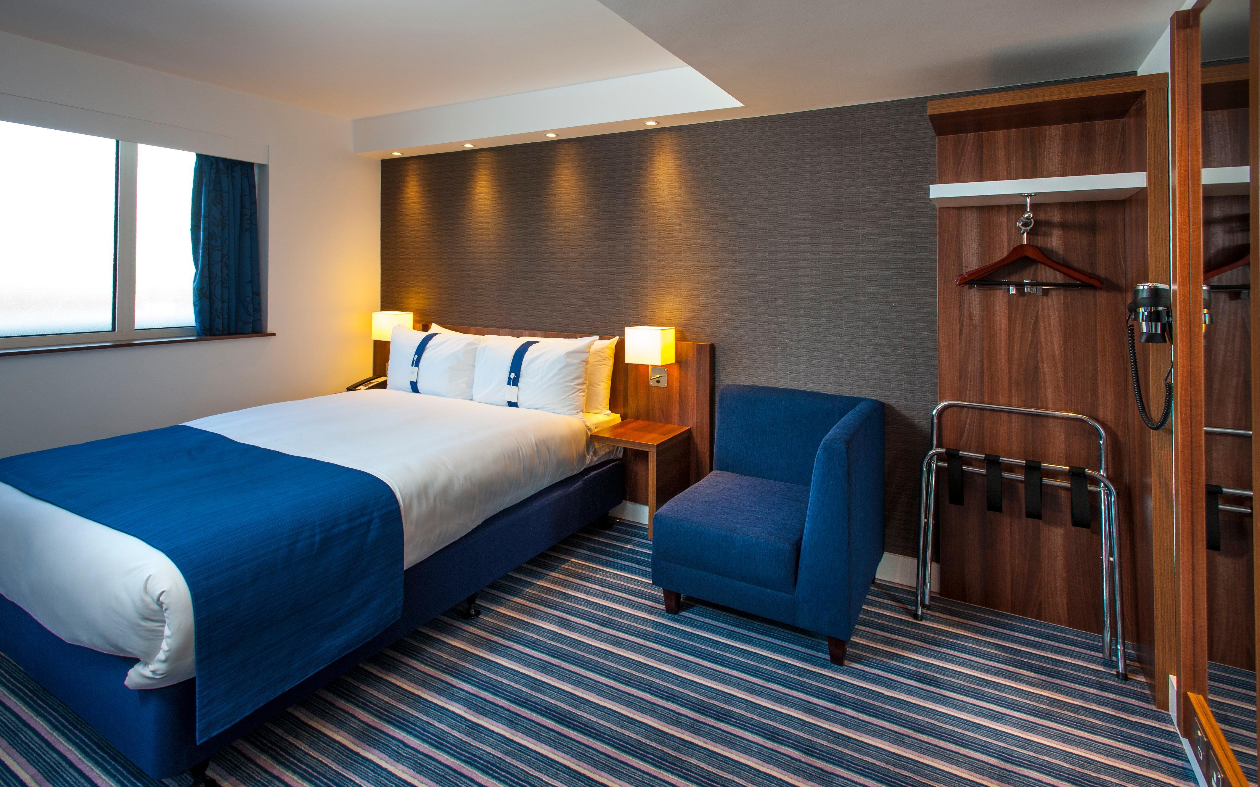 Holiday Inn Express London - Vauxhall Nine Elms Extérieur photo
