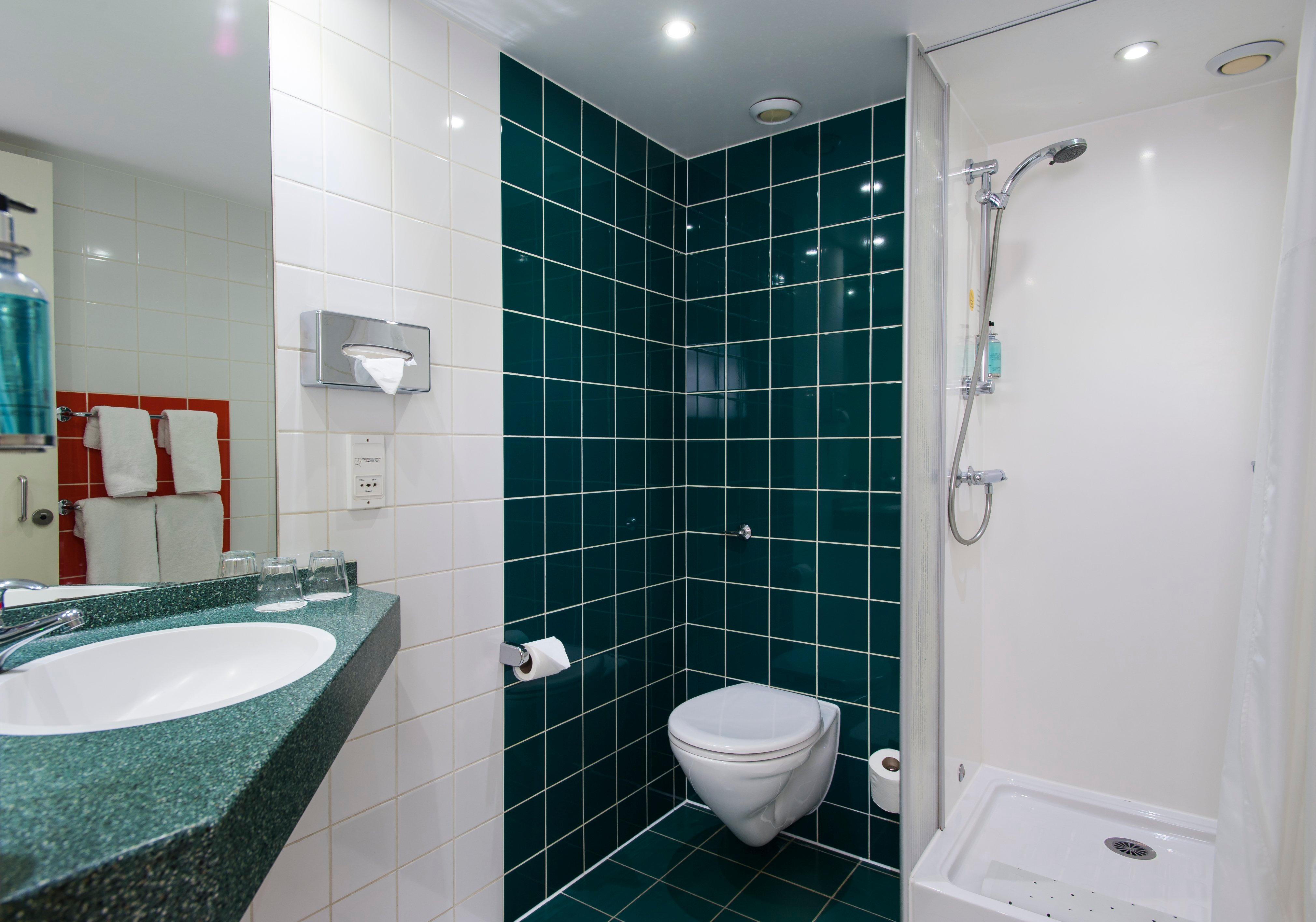 Holiday Inn Express London - Vauxhall Nine Elms Extérieur photo