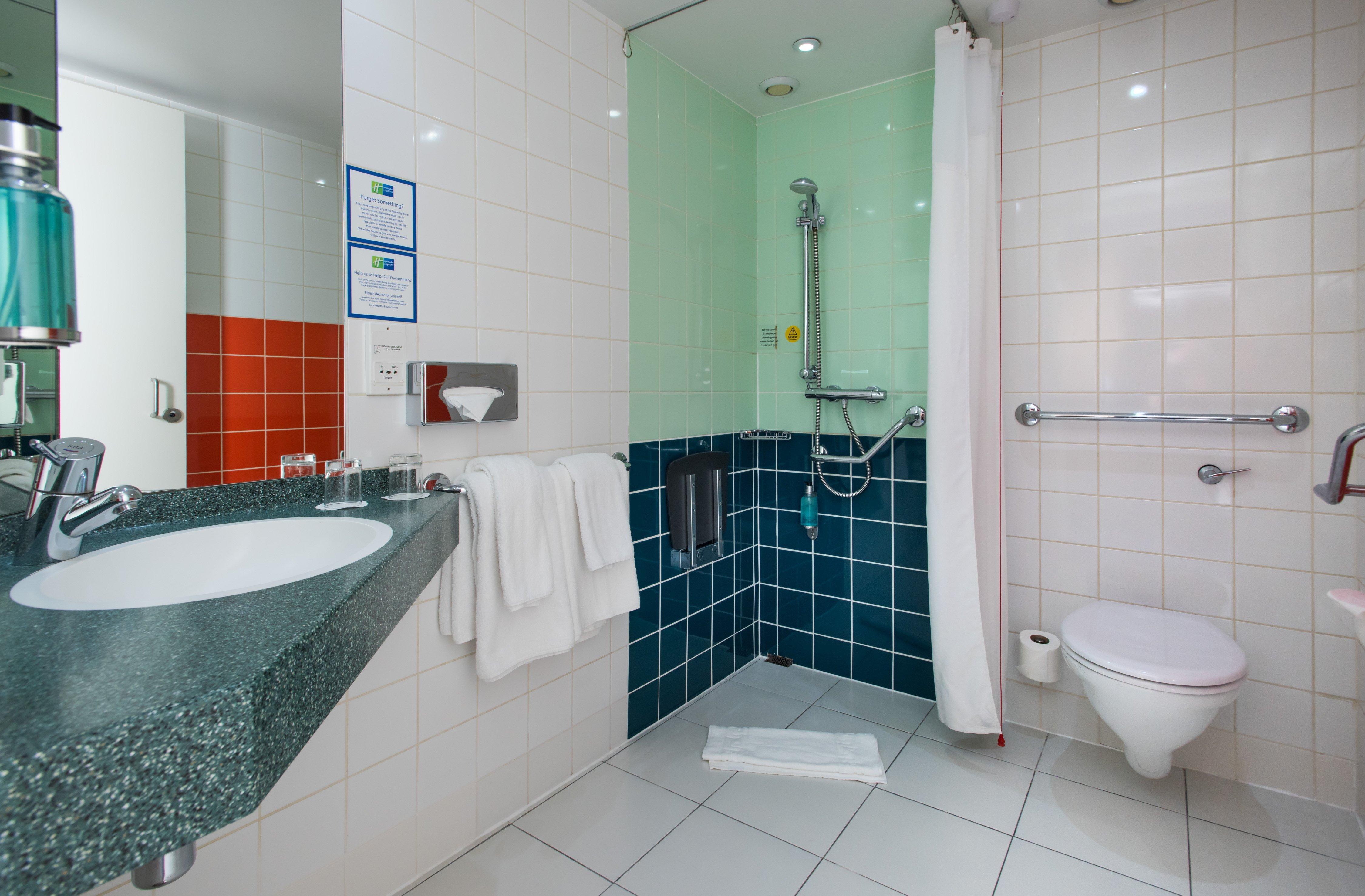 Holiday Inn Express London - Vauxhall Nine Elms Extérieur photo