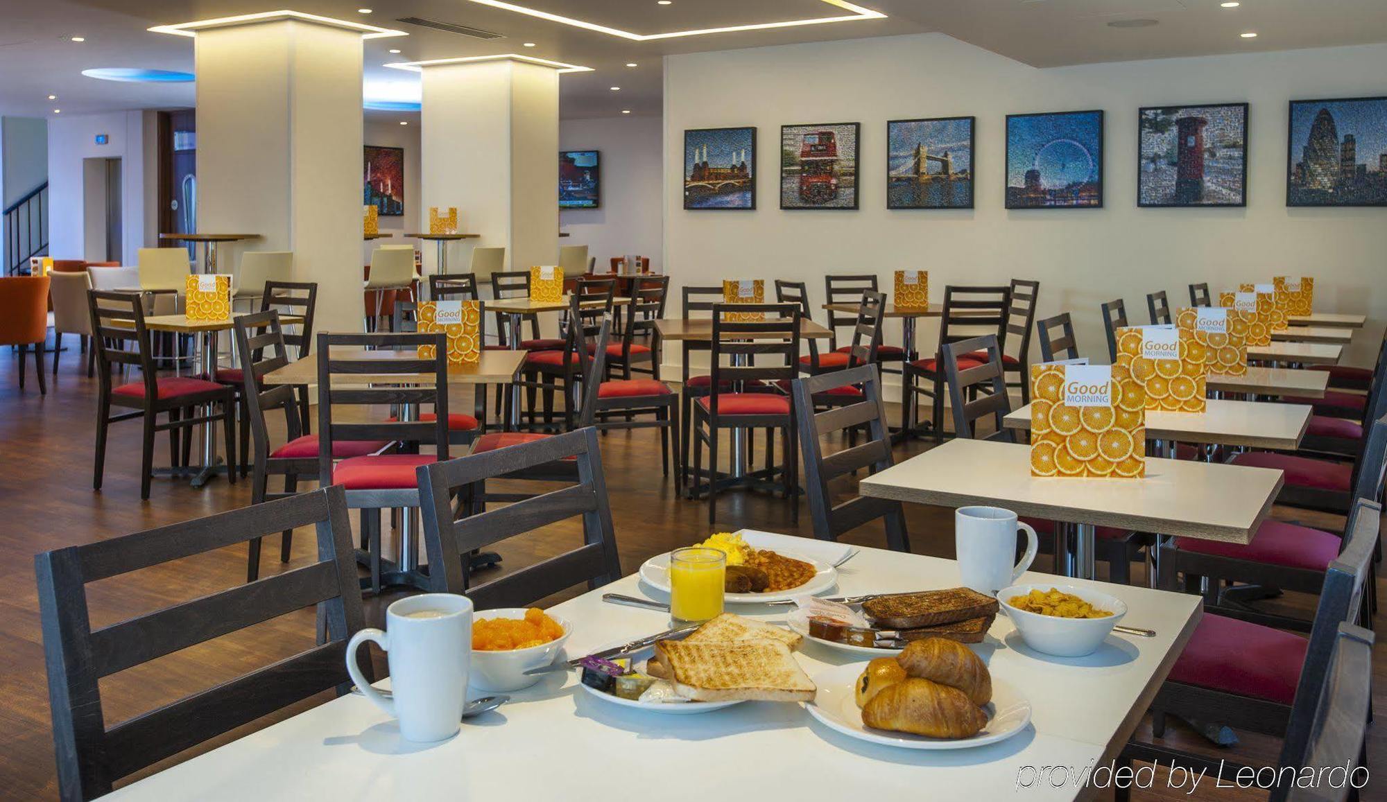 Holiday Inn Express London - Vauxhall Nine Elms Extérieur photo