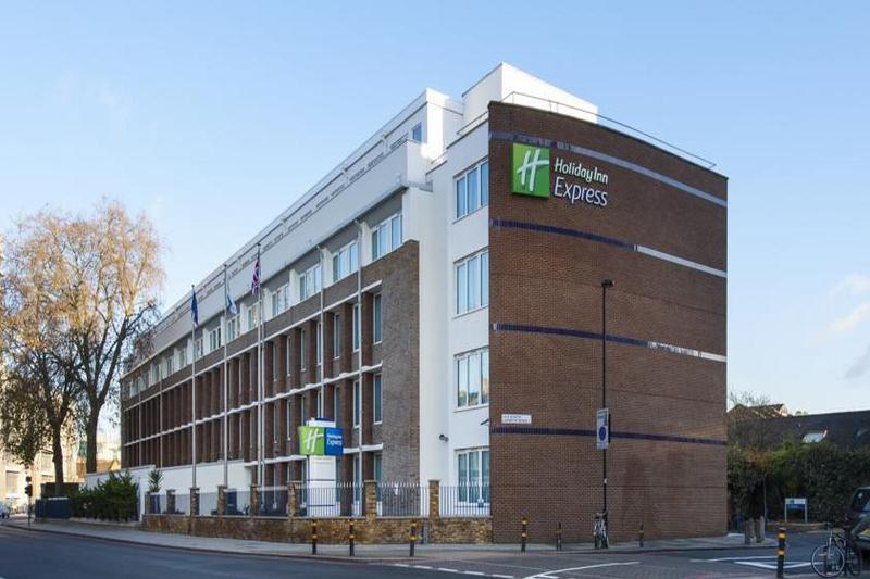 Holiday Inn Express London - Vauxhall Nine Elms Extérieur photo